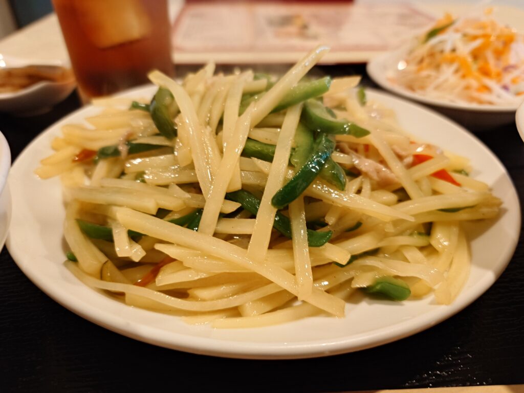 札幌市 北区 北34条駅 張さん厨房 青椒肉絲