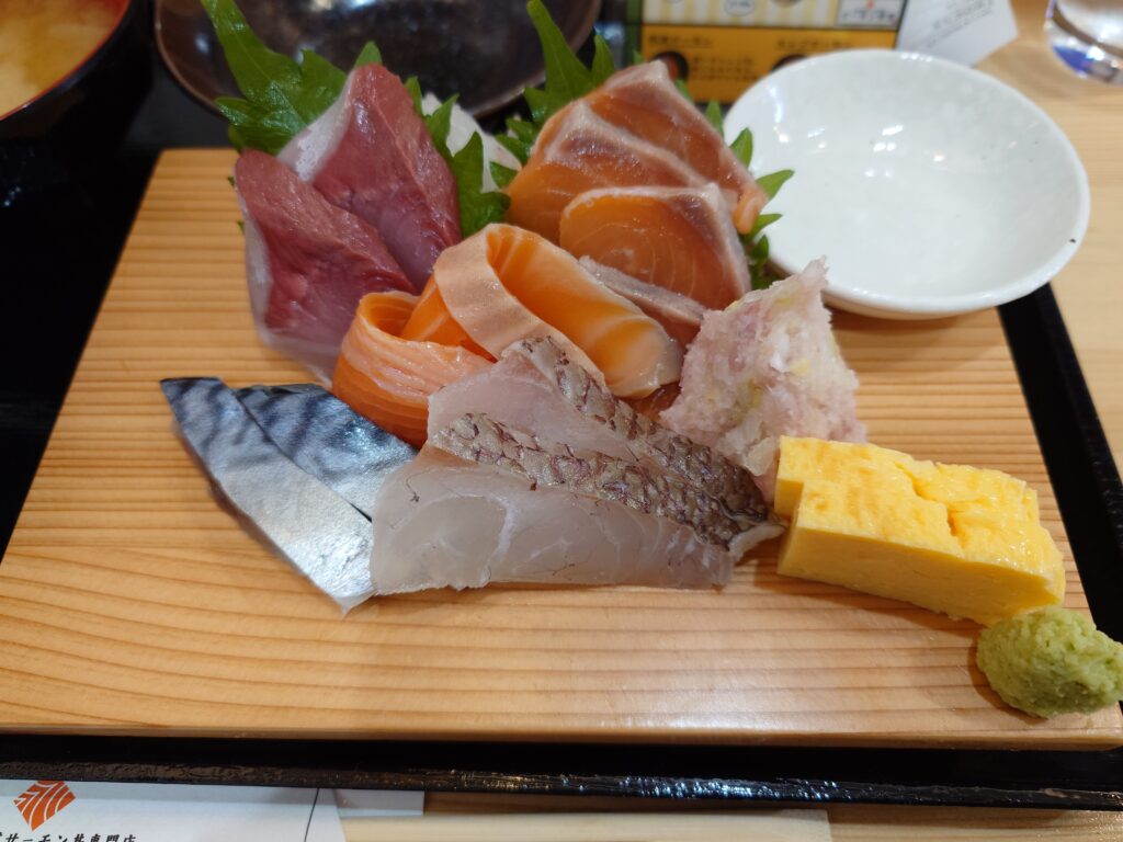 札幌市 北区 麻生 麻生駅 サーモン食堂 北36条店 お刺身6種