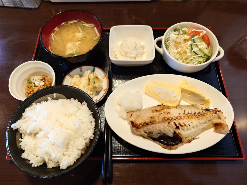 焼魚定食(赤魚)