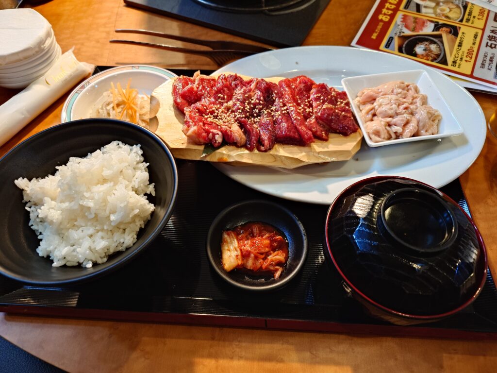 お得4種盛合わせ（カルビ・サガリ・ホルモン・ロース