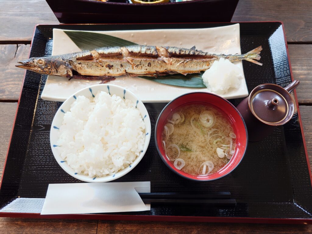 札幌市 東区 北２４条駅 ウニツウmasa さんま塩焼きあっぷ