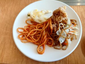 ナポリタン・やきそば・唐揚げ・グラタン