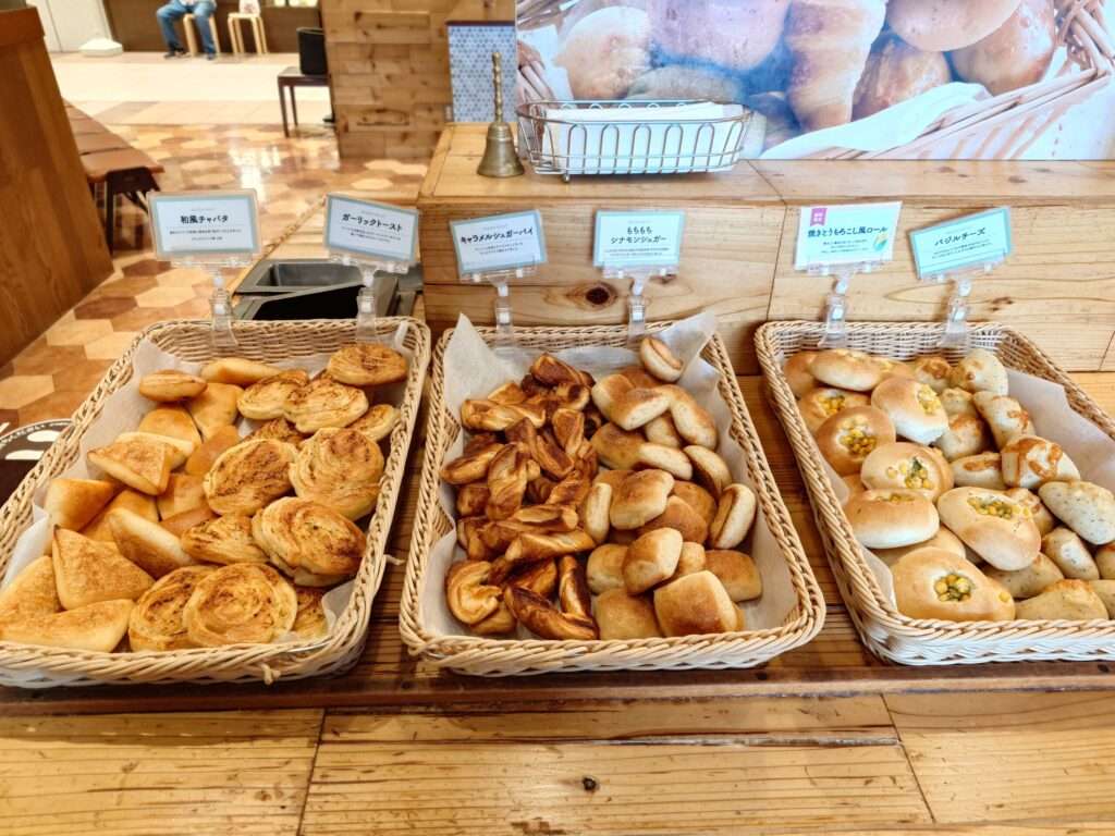 札幌市 東区 東区役所前駅 苗穂駅 アリオ札幌 BISTRO309 アリオ札幌店 パンコーナー②