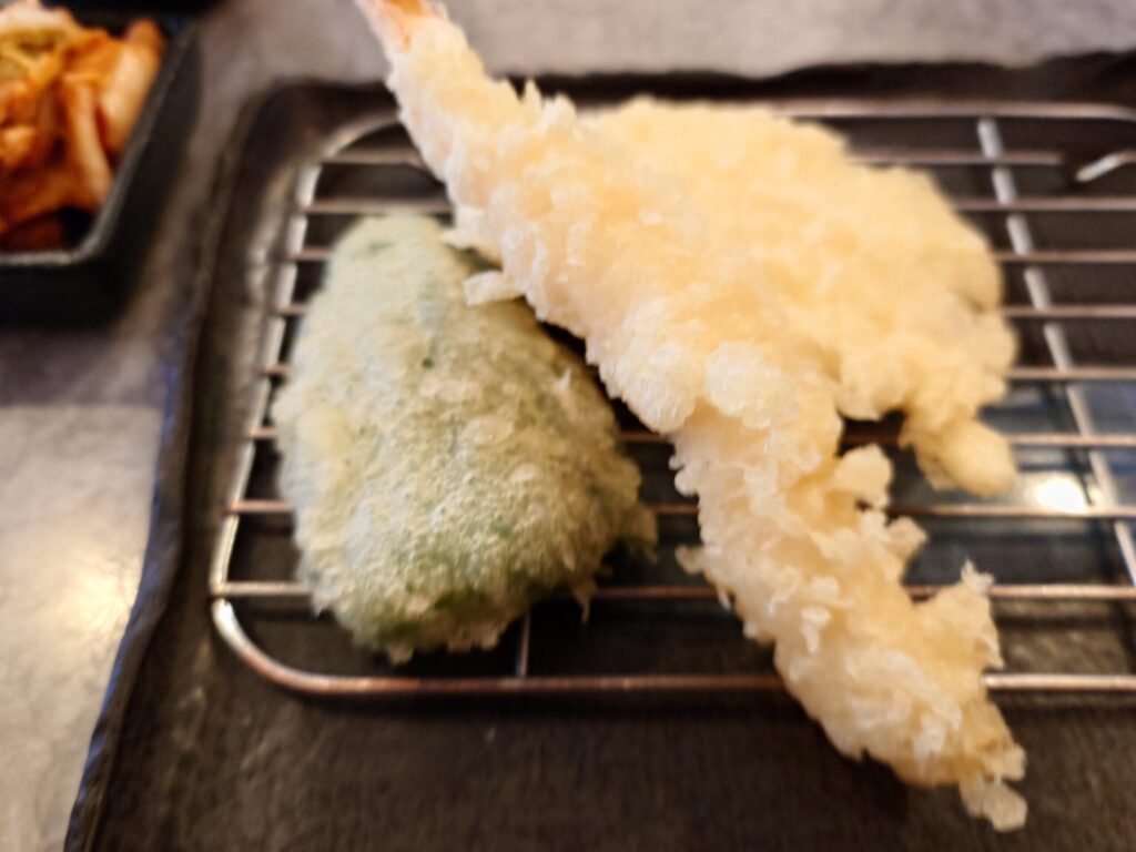 札幌市 北区 太平 百合が原駅 天ぷら倶楽部 篠路太平店 天ぷら第1弾(ピーマン、えび、白身魚)