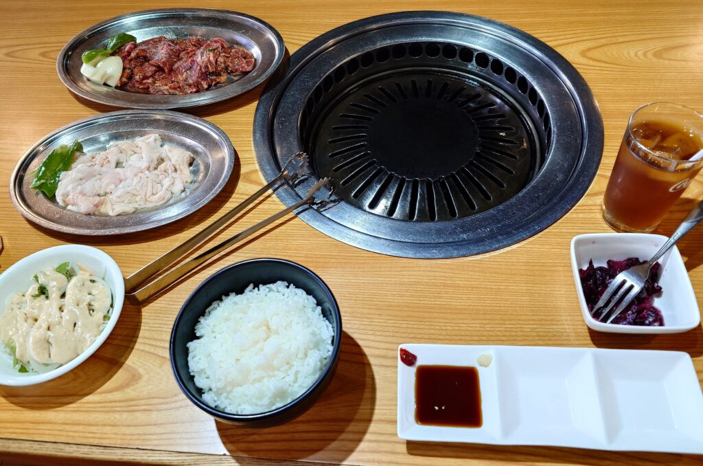 牛カルビランチ+塩ホルモン