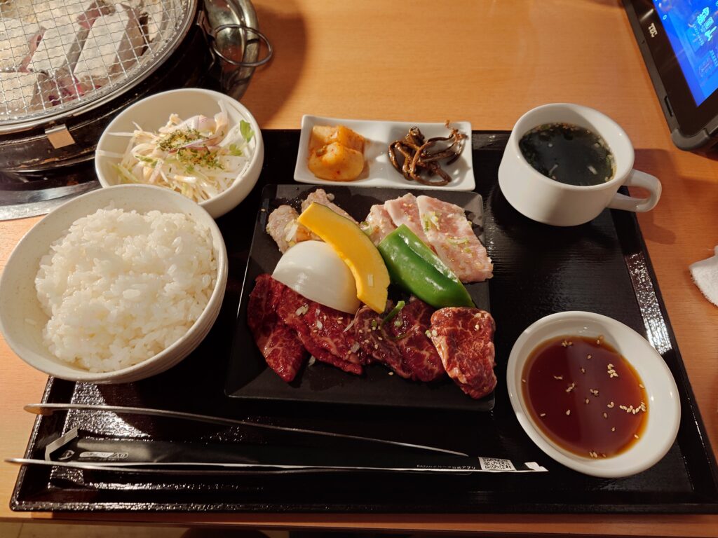 羅山ランチ