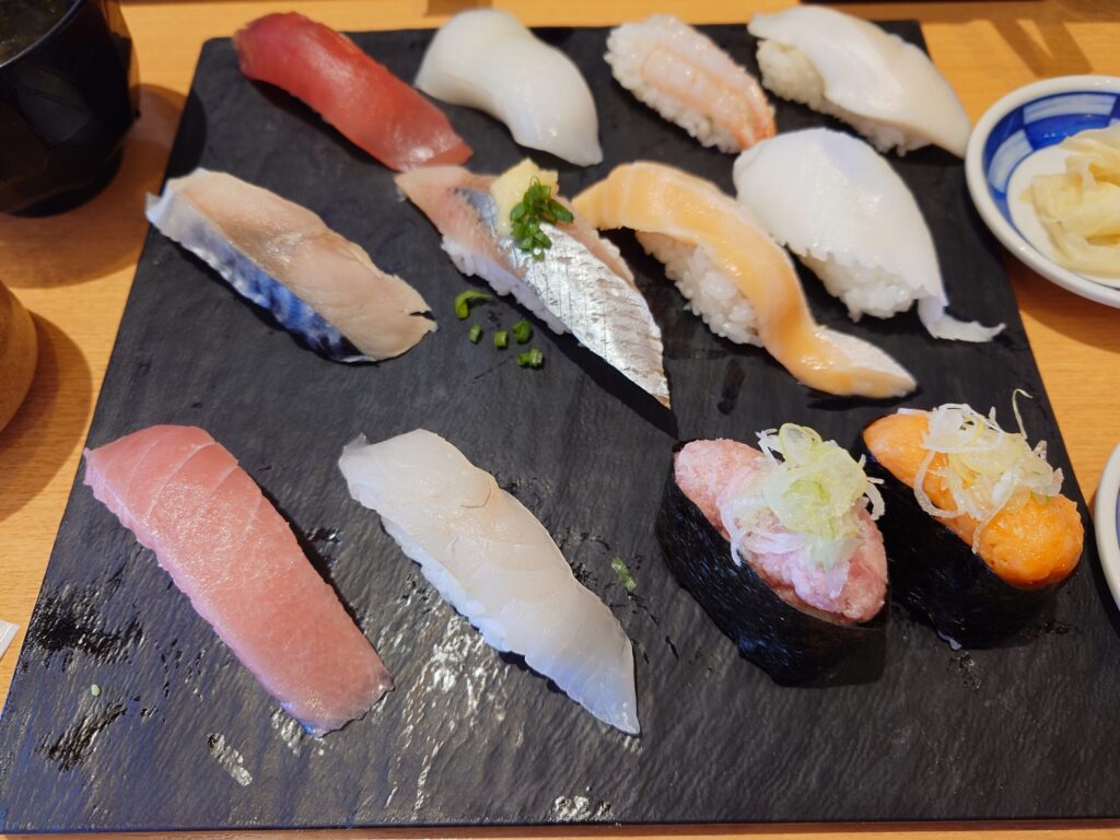 札幌市 東区 元町駅 海天丸 北23条店 12貫ランチアップ