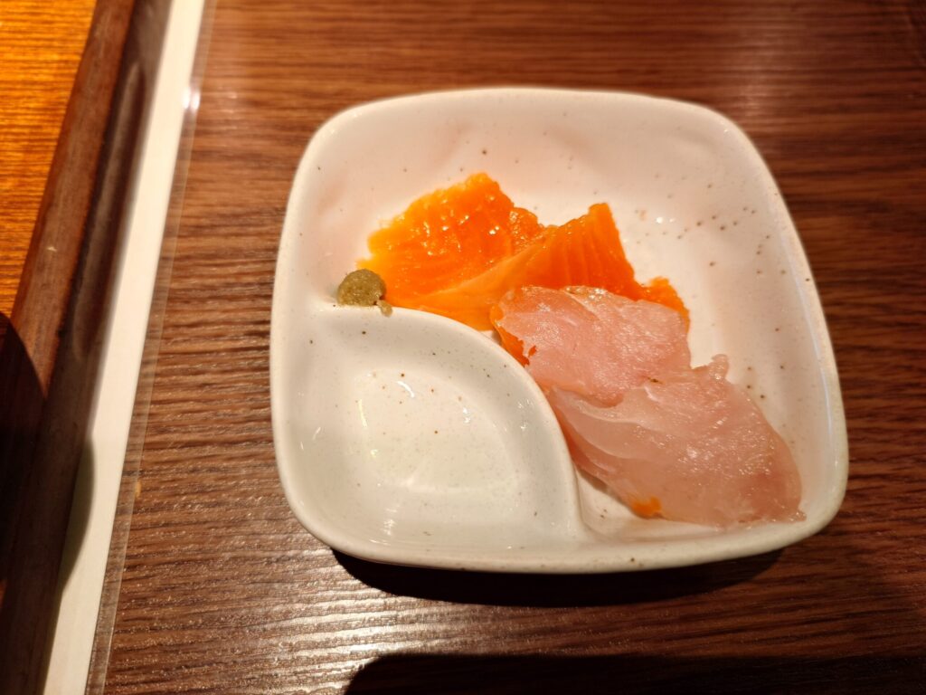 札幌市 北区 北24条駅 居酒屋 うらばっかり お刺身