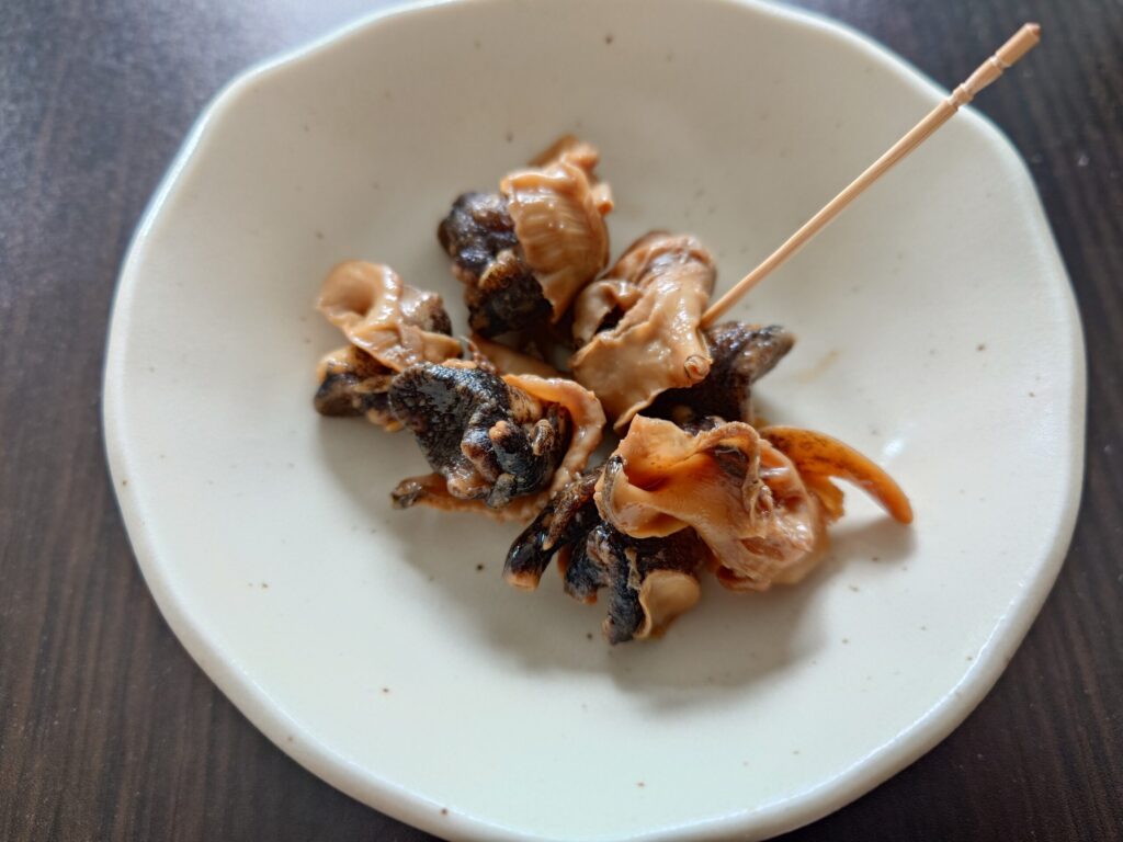 札幌市 東区 東8丁目篠路通 栄町駅 一和鮮魚店 つぶの煮付け_盛り付け