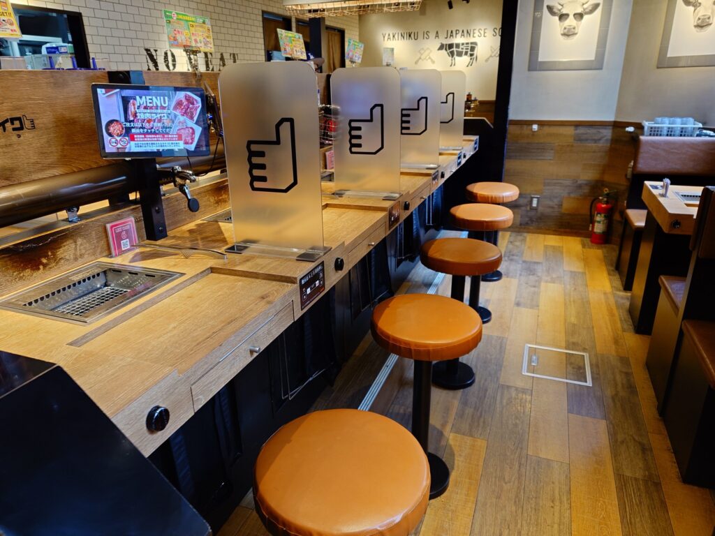 札幌市中央区 狸小路にある【焼肉ライク 札幌狸小路店】のカウンター席