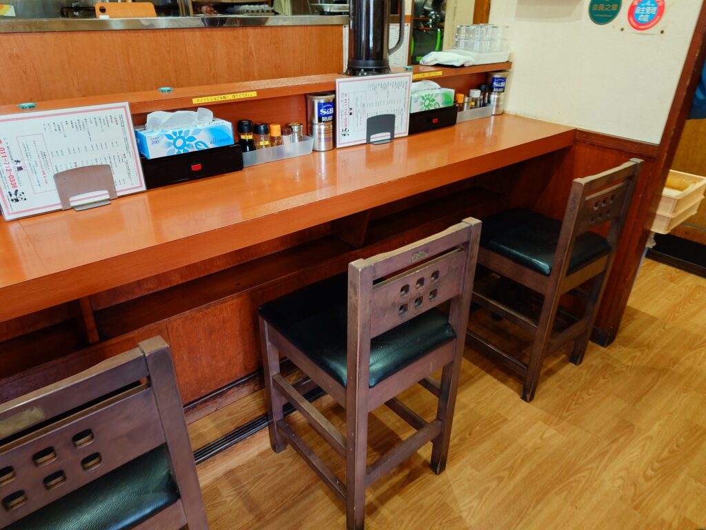 札幌市東区 元町駅 元町エリアにある【中華料理 大連】のカウンター席