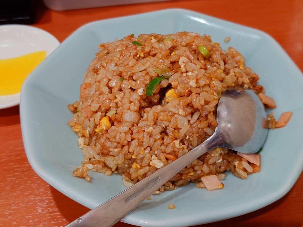 札幌市東区 元町駅 元町エリアにある【中華料理 大連】の半チャーハン