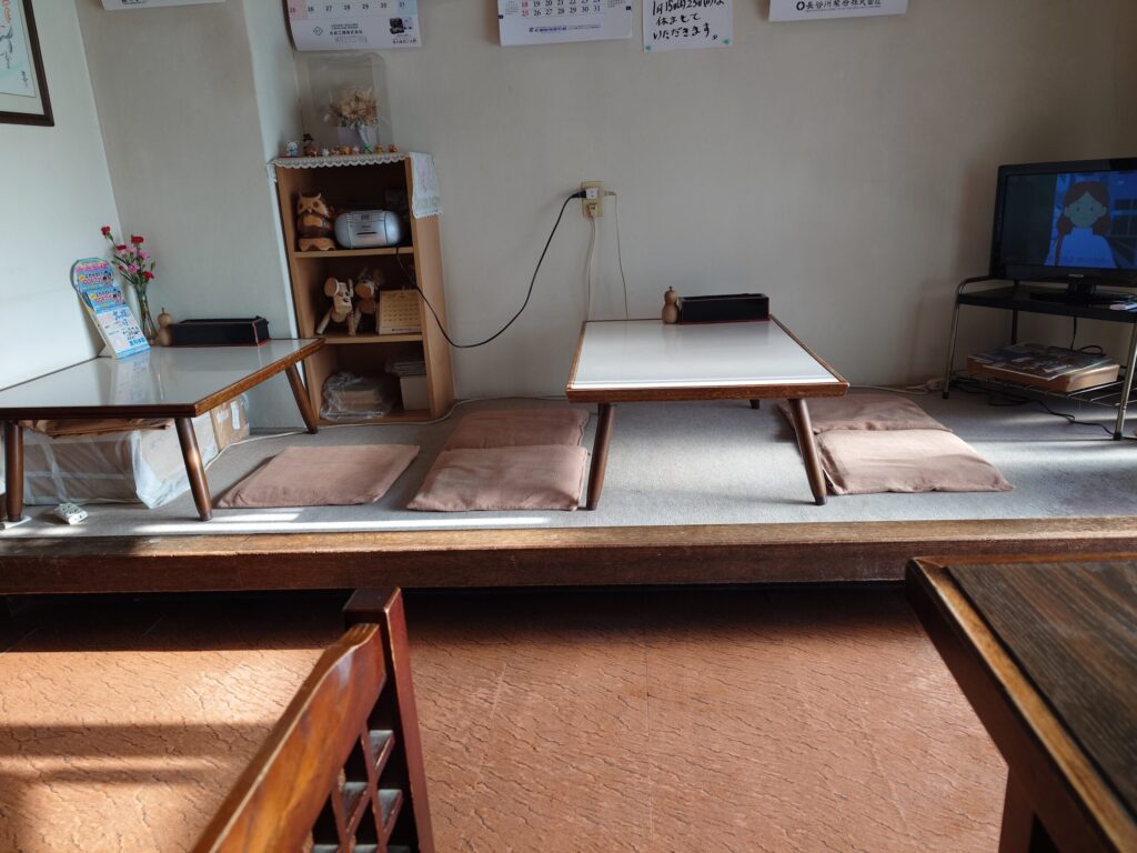 札幌市 東区 環状通東駅 環状通 三河屋 十五条店 小上がり