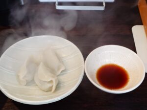 札幌市 東区 元町駅 宮の森・北24条通 麺屋イロトヤ 水餃子