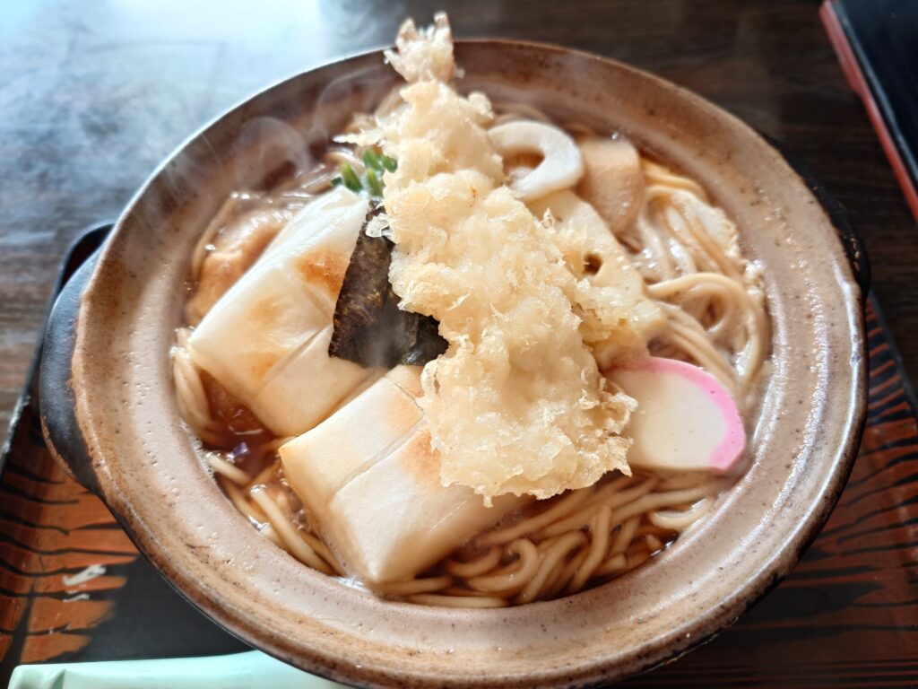 札幌市 東区 環状通東駅 環状通 三河屋 十五条店 特製鍋焼きそば