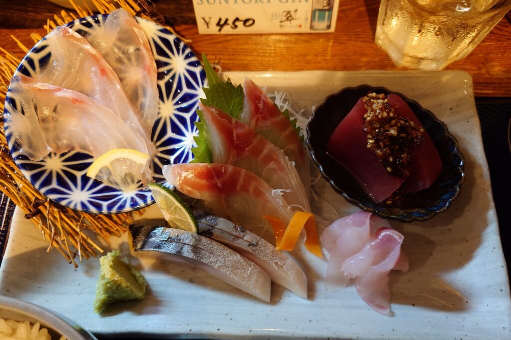 札幌市 東区 元町駅 東区役所前駅 美香保 izakaya EN cafe 真鯛、縞そい、本鮪、〆鯖、本アラ