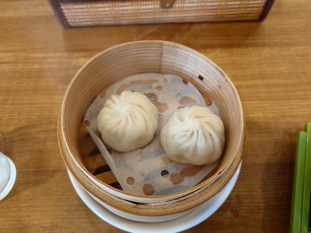 札幌市 北区 北24条駅 台湾料理 慢慢來 蒸し器と小籠包