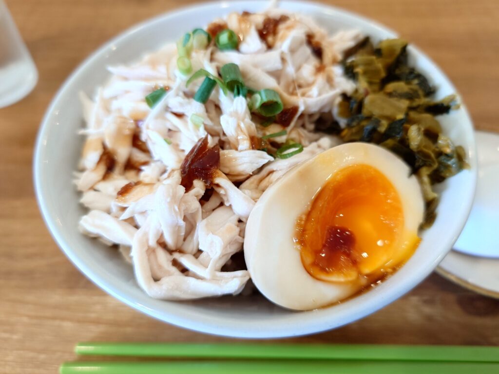 札幌市 北区 北24条駅 台湾料理 慢慢來 鶏肉飯アップ