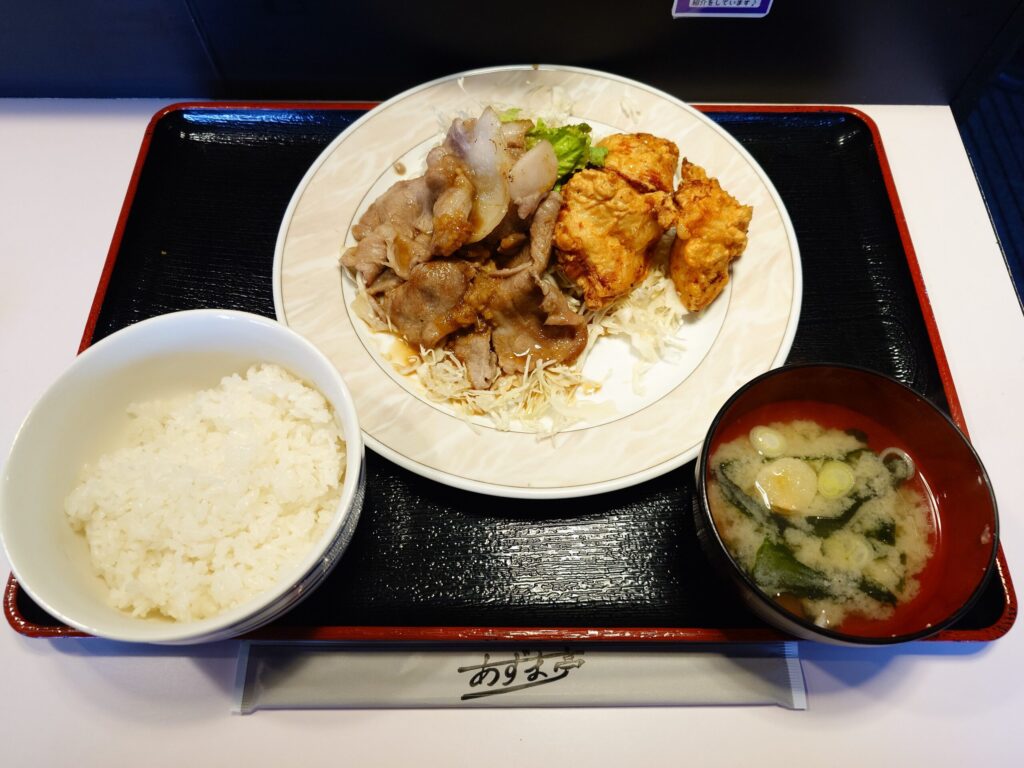 札幌市東区 栄町エリアにある【あずま亭】の生姜焼＆からあげ定食