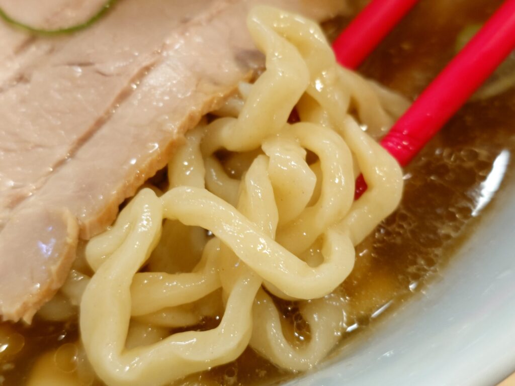 手ごね手揉み麺