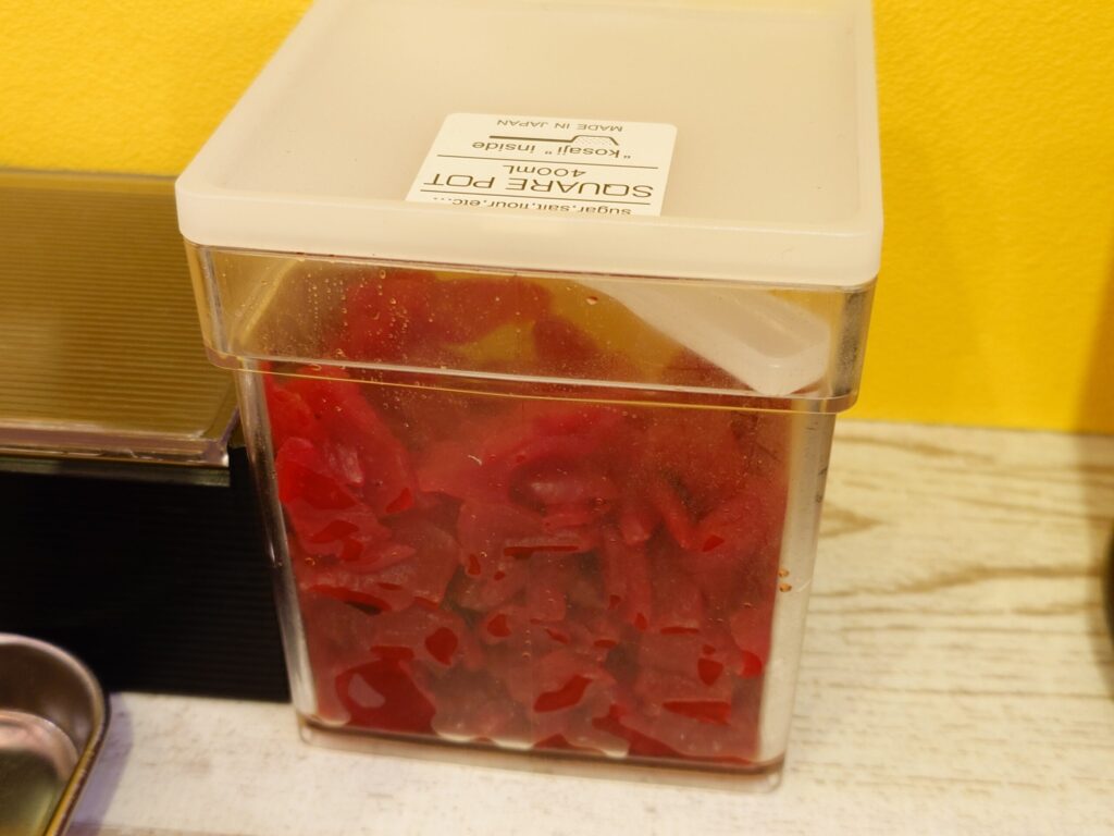 札幌市北区 北18条エリアにある2026年オープンの【懐古洋食 ハヤシ屋】の福神漬け